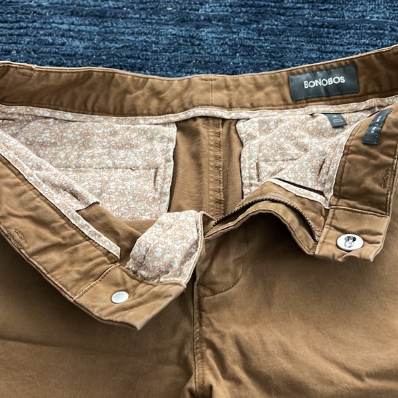 Bonobos- 30 Khaki - Picture 3 of 3